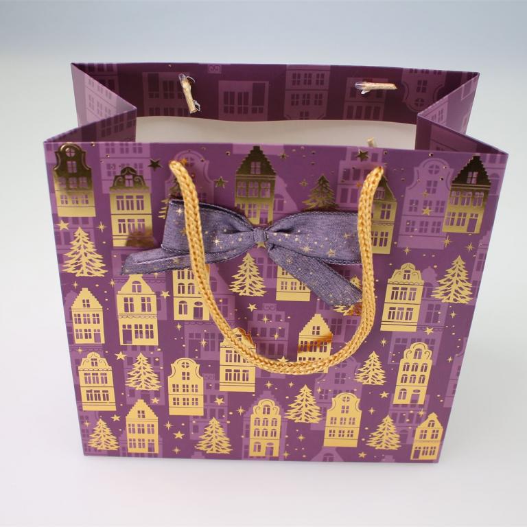 813-R07 22X22X11 Fachwerk Häuser auberigine VE 24